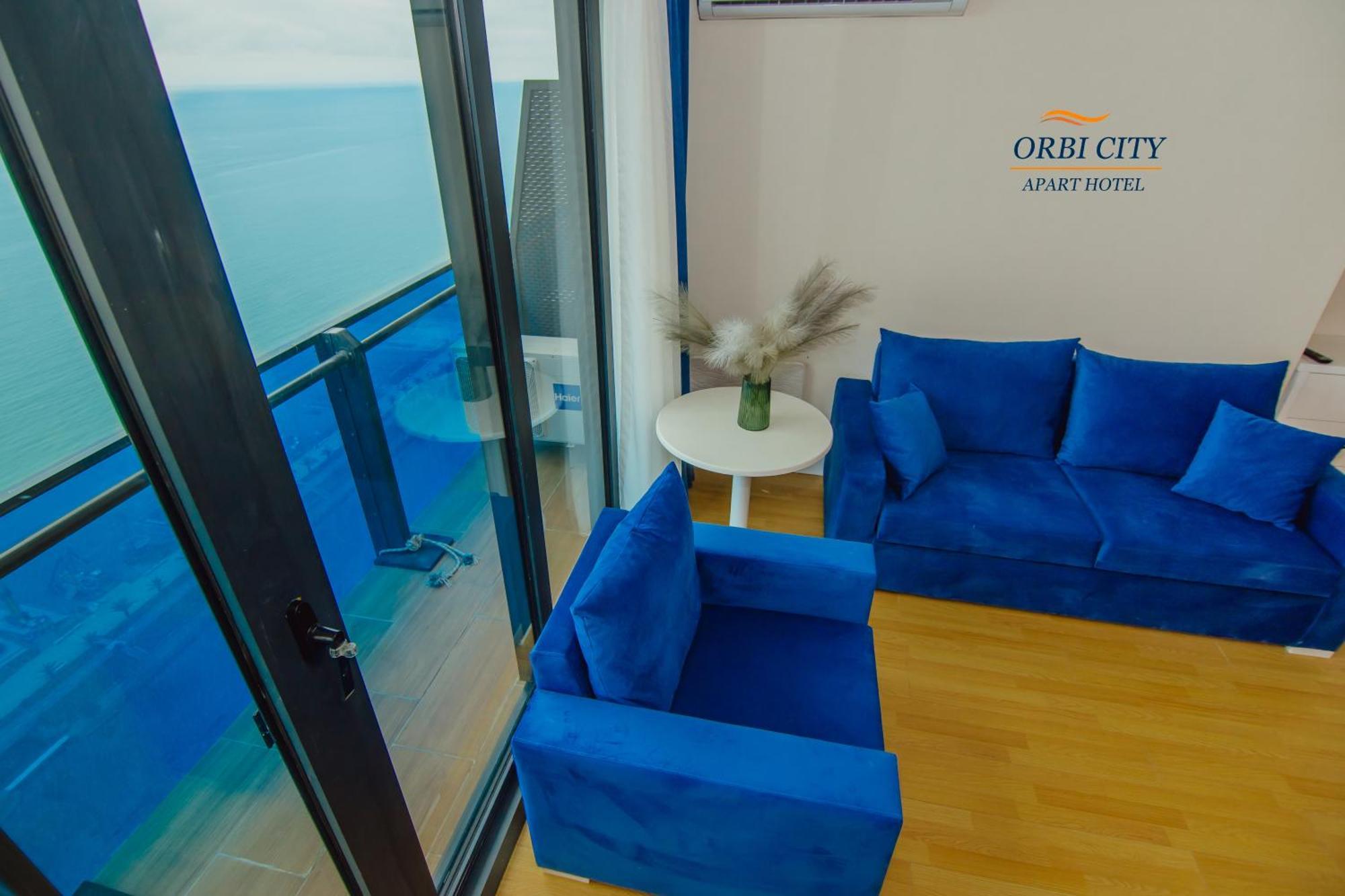 Apart-Hotel Orbi City Batumi Esterno foto