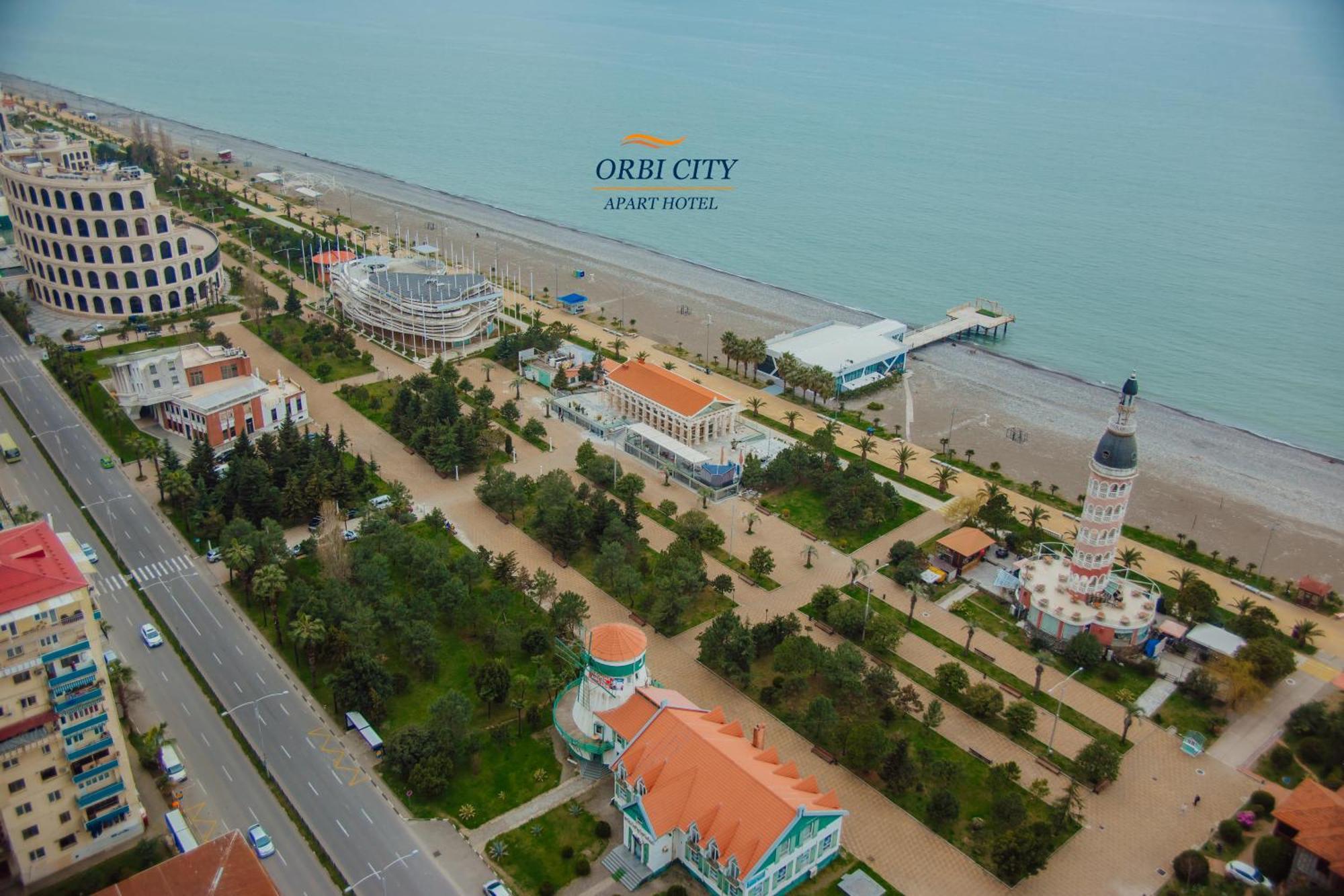 Apart-Hotel Orbi City Batumi Esterno foto